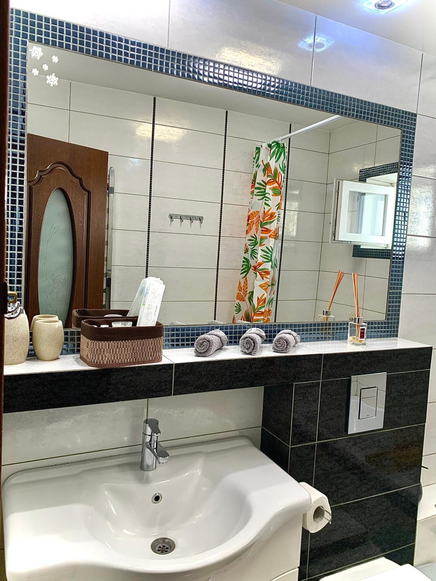 Apartament Ultraconfort Яш Екстериор снимка